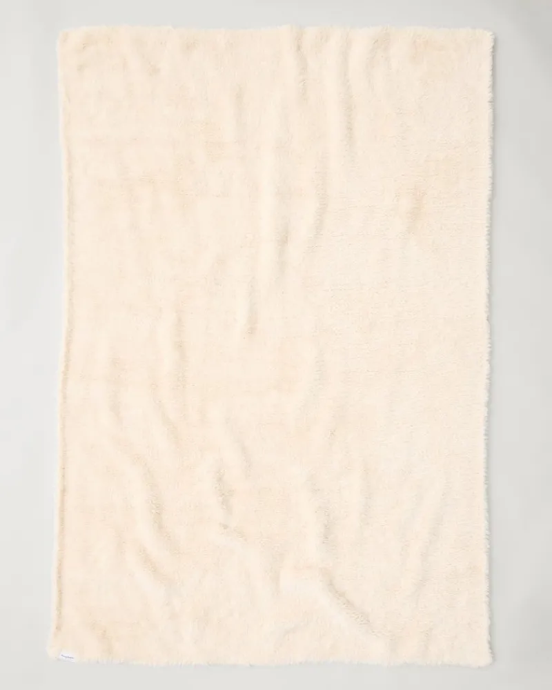 Tommy Bahama Faux Sable Knit Throw Ivory Hot