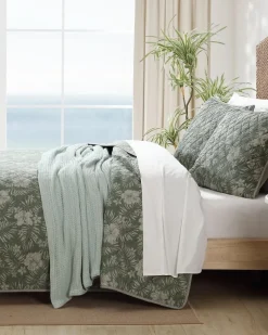 Tommy Bahama Hibiscus Reversible 3-Piece Full/Queen Quilt Set Jungle Outlet
