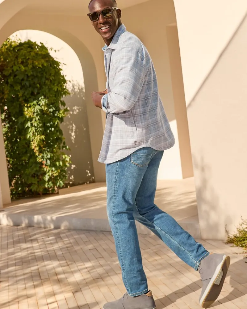 Tommy Bahama Men's OluKai® Papaku 'Ili Chukka Boots Graphite Clearance