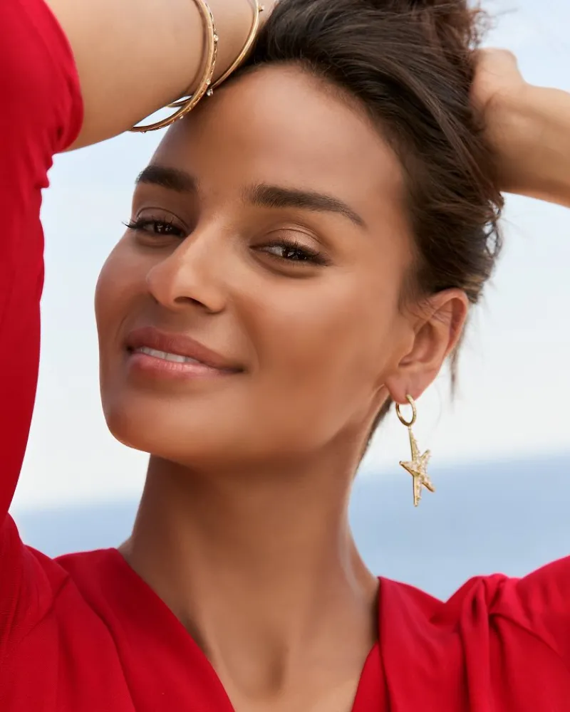 Tommy Bahama Moments in Paradise Star Drop Earrings Gold