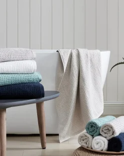 Tommy Bahama Northern Pacific 6-Piece Bath Towel Set Coconut Hot