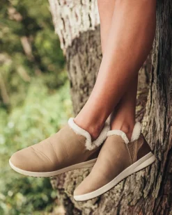 Tommy Bahama Women's OluKai® Mālua Hulu Boots Tan Best